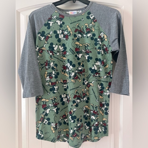 Mickey & Minny‎ Mouse Disney Size Medium Randy Women’s Shirt Green Grey Lularoe